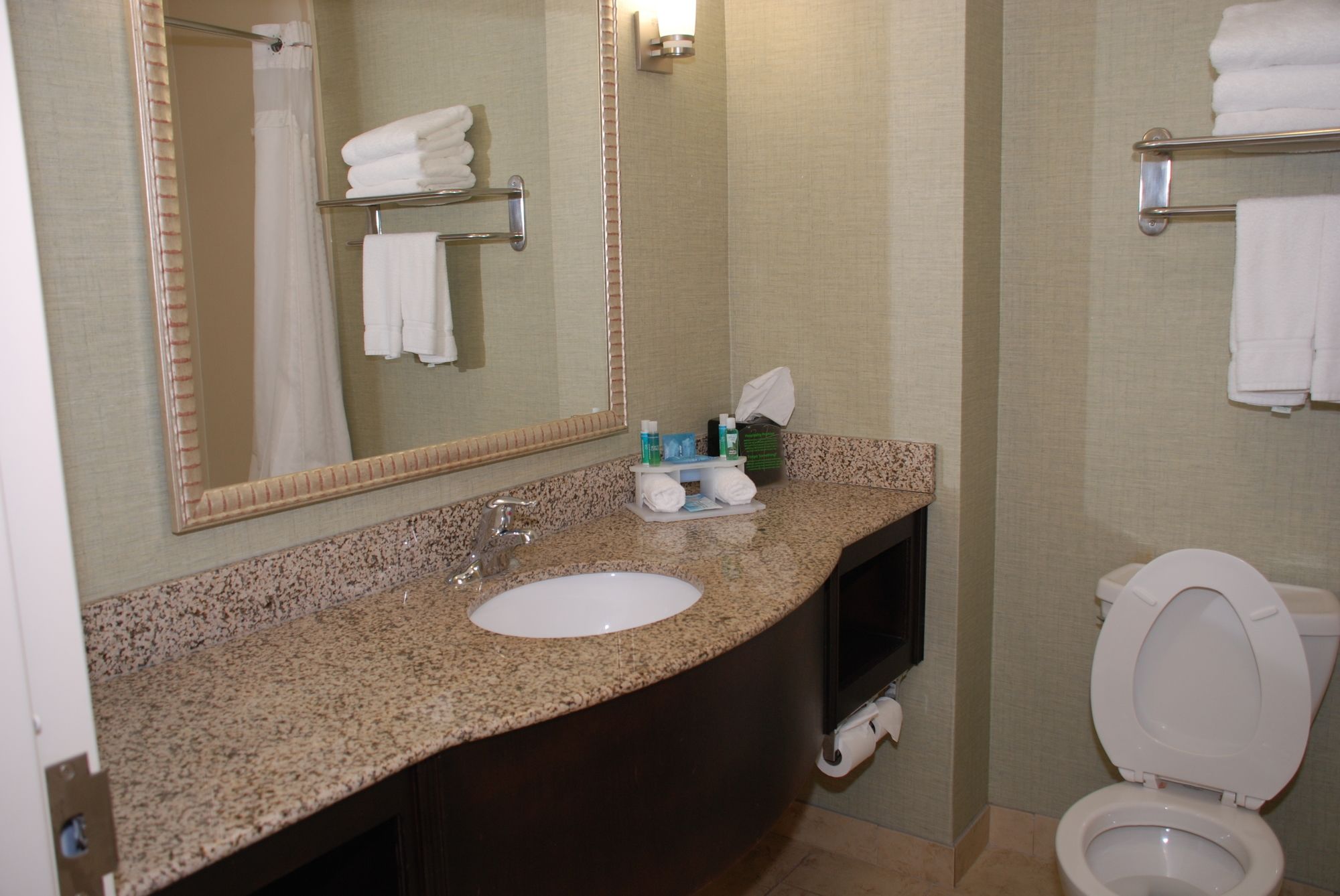 Holiday Inn Express Hotel & Suites Covington