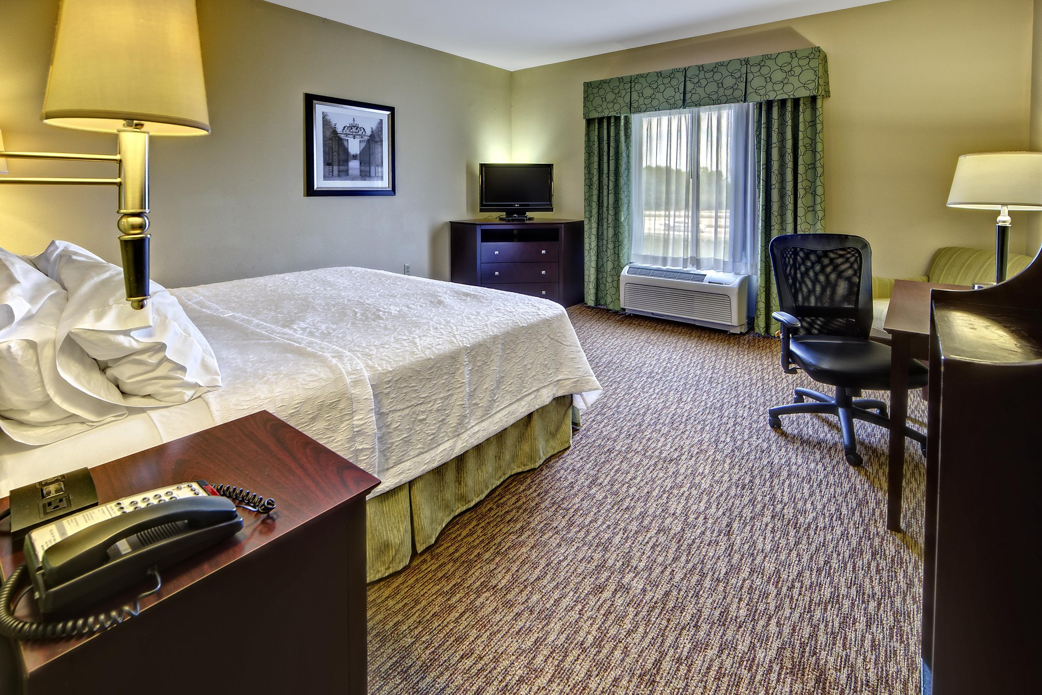 Hampton Inn Crossville