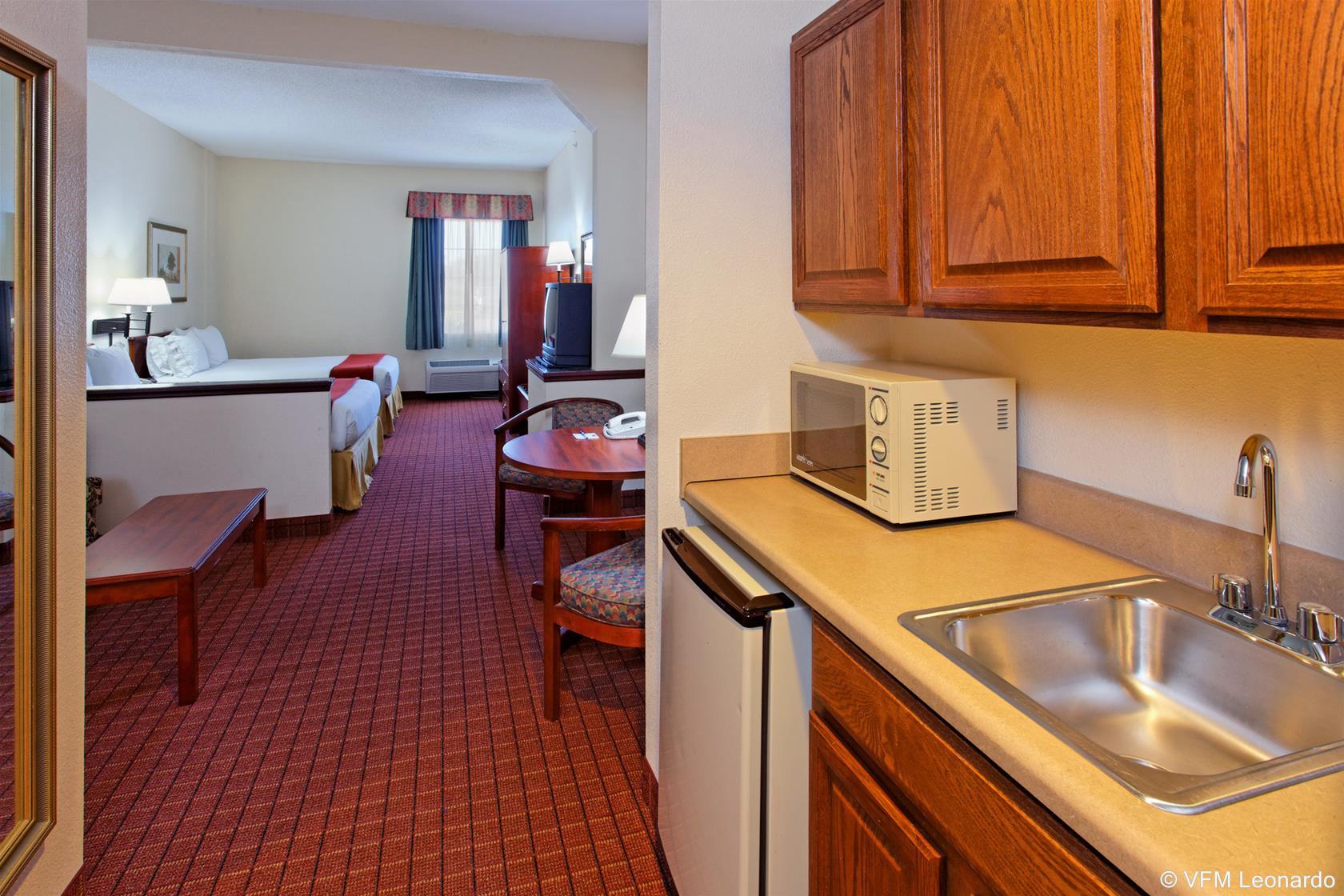 Holiday Inn Express Hotel & Suites Crossville