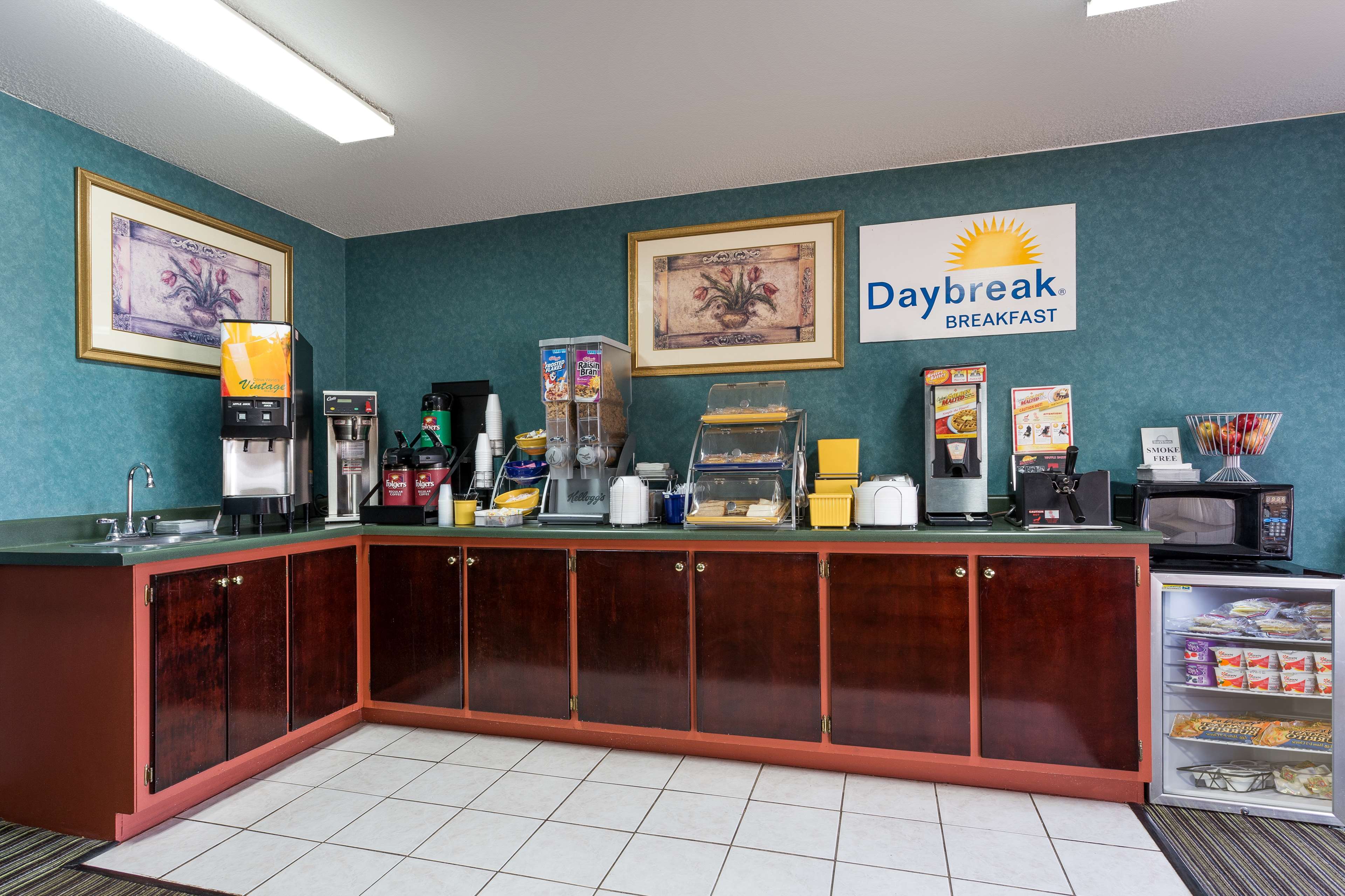 Days Inn by Wyndham Dickson