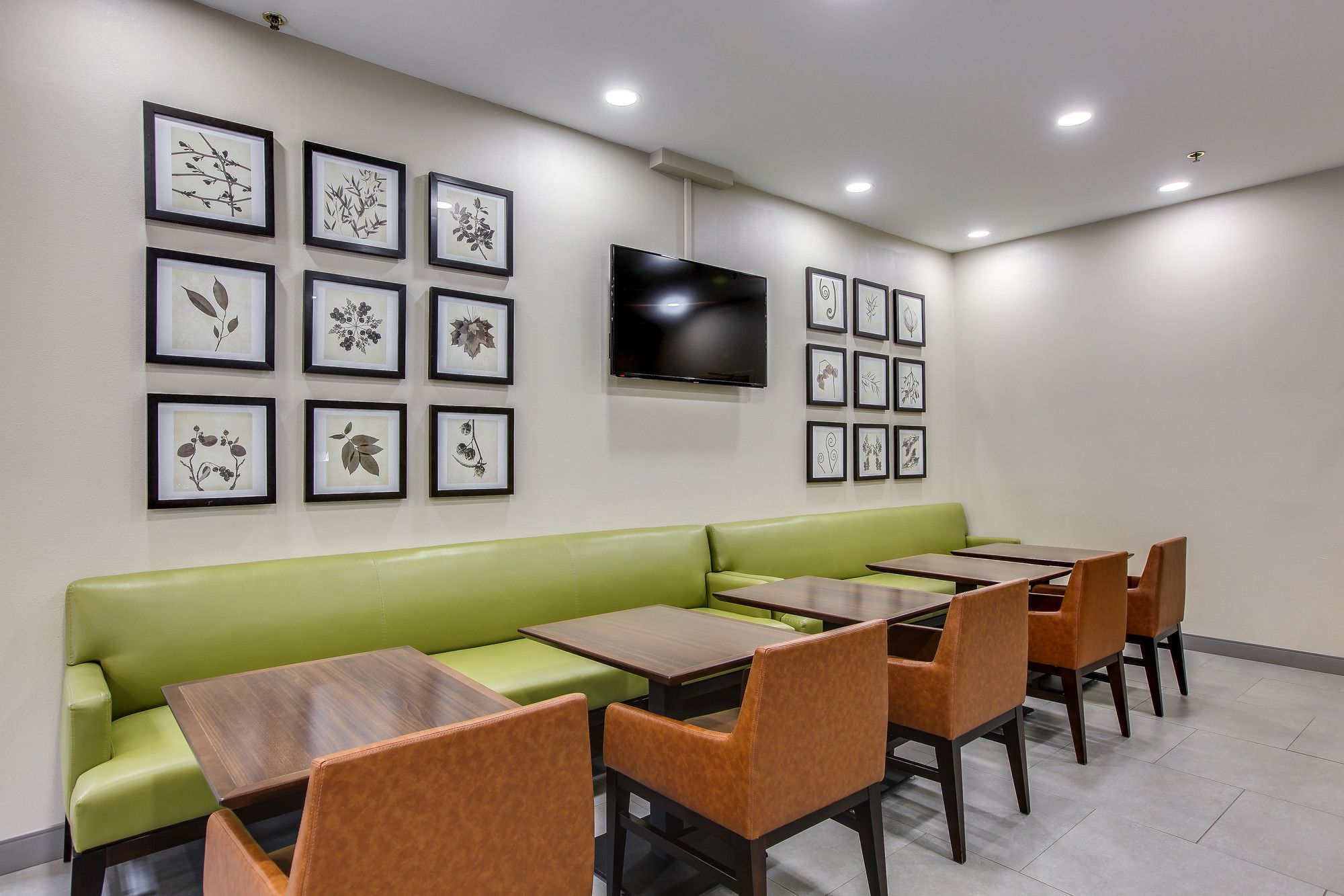 Comfort Inn & Suites Nashville Franklin Cool Springs
