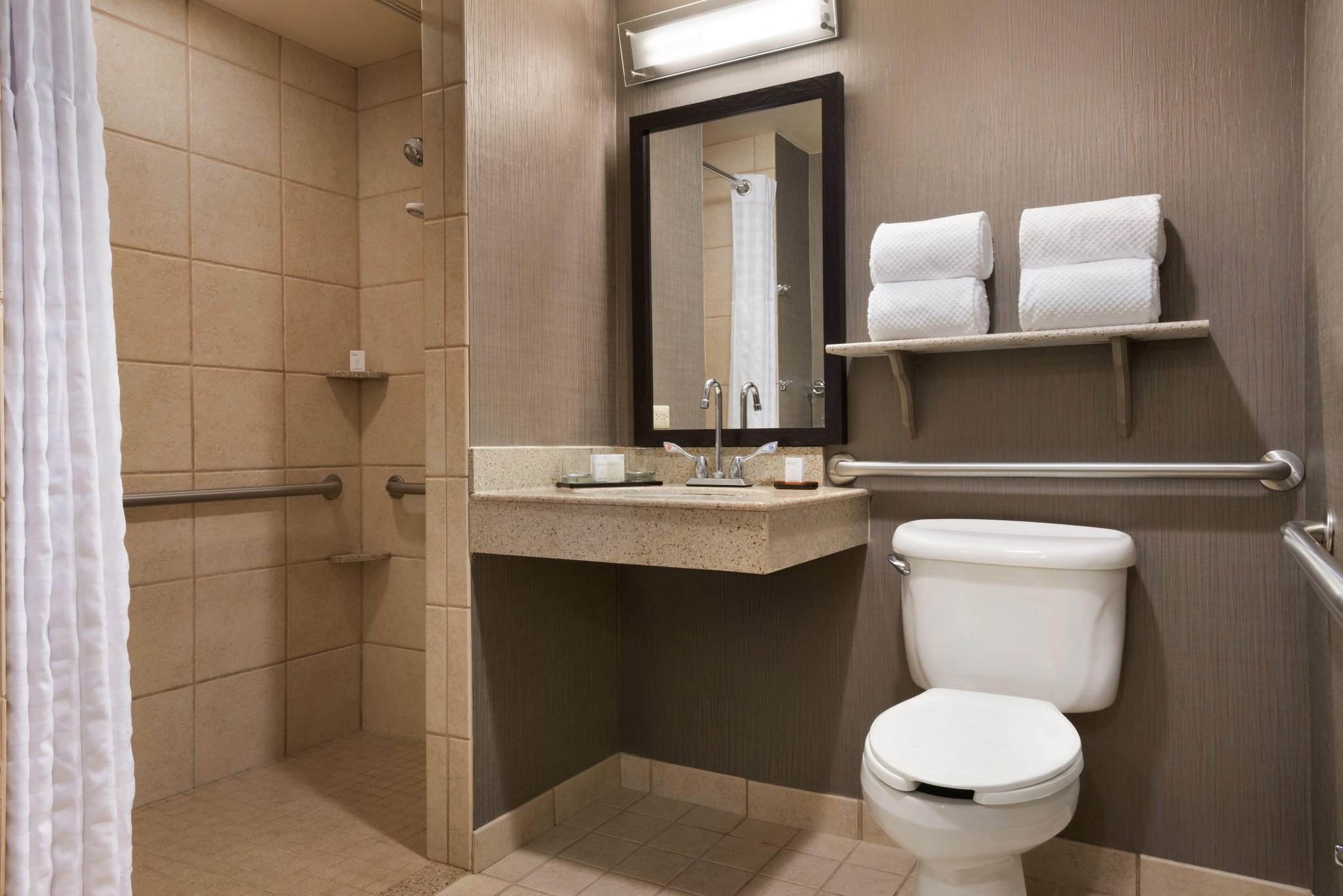 Embassy Suites Nashville South Cool Springs