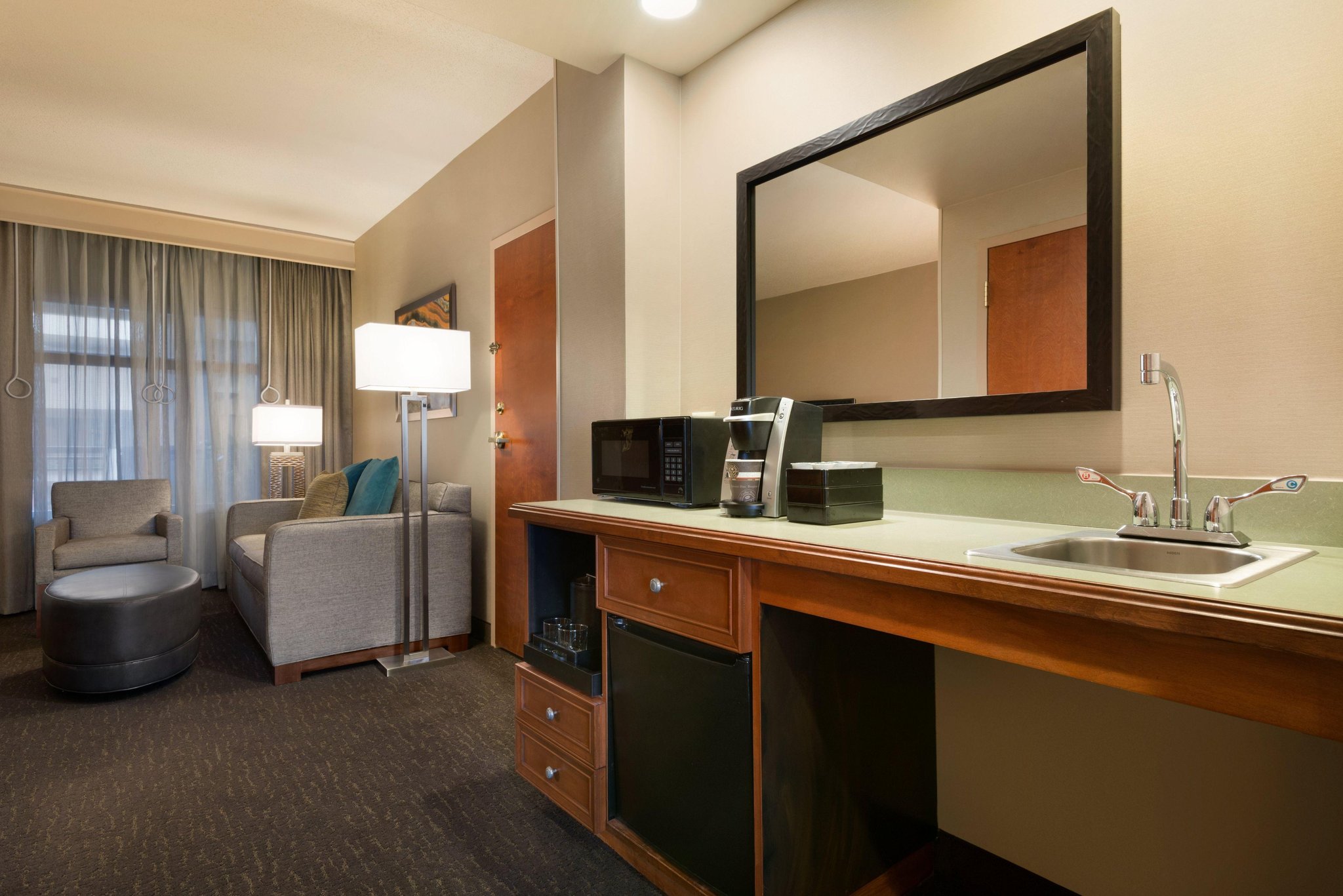 Embassy Suites Nashville South Cool Springs