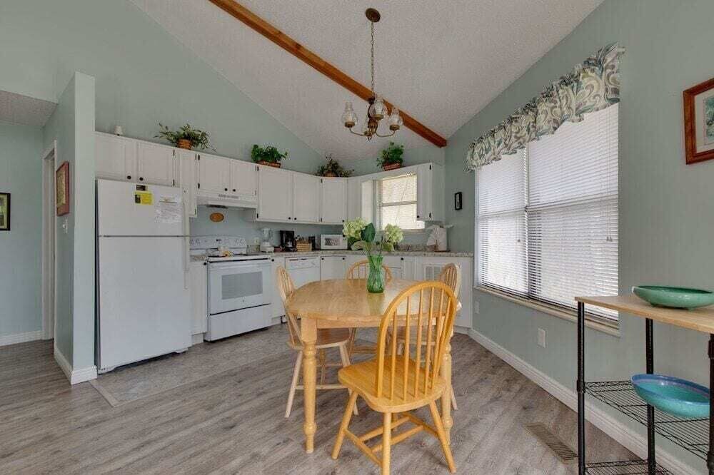 A Garden Blessing Cabin