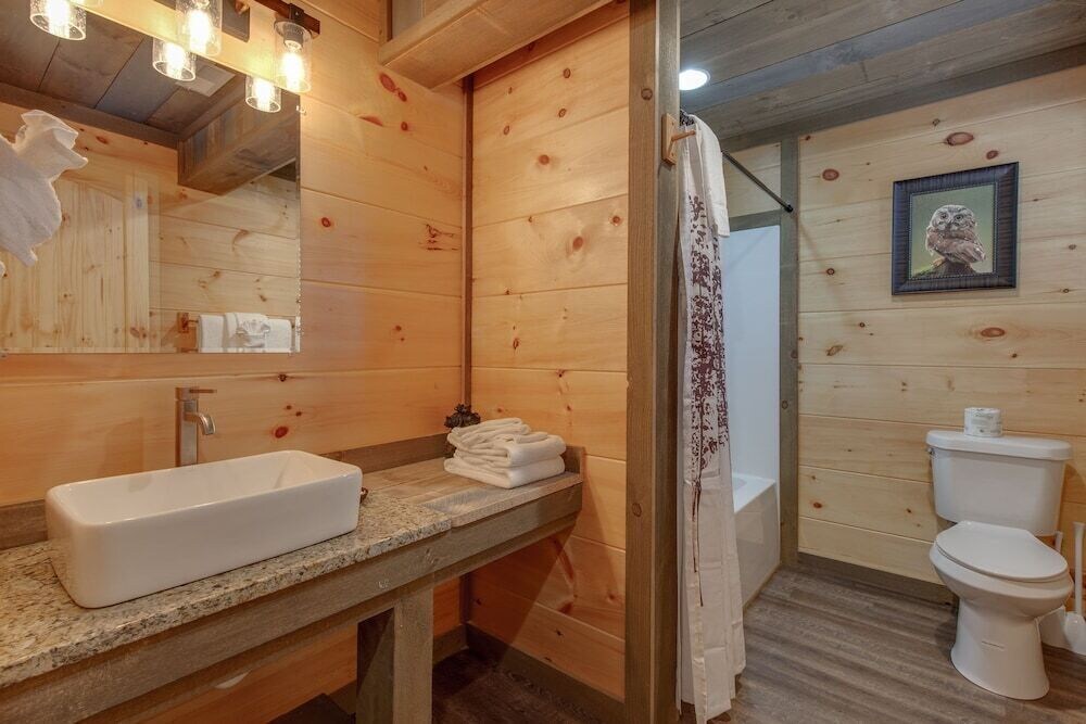 A Garden Blessing Cabin