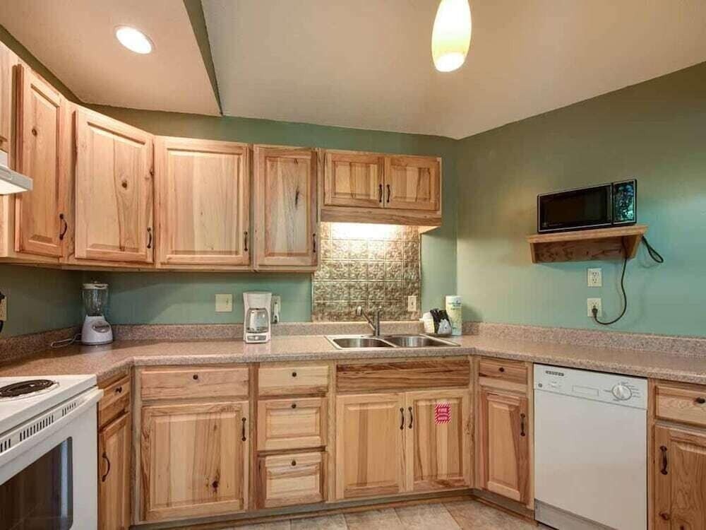 A Garden Blessing Cabin