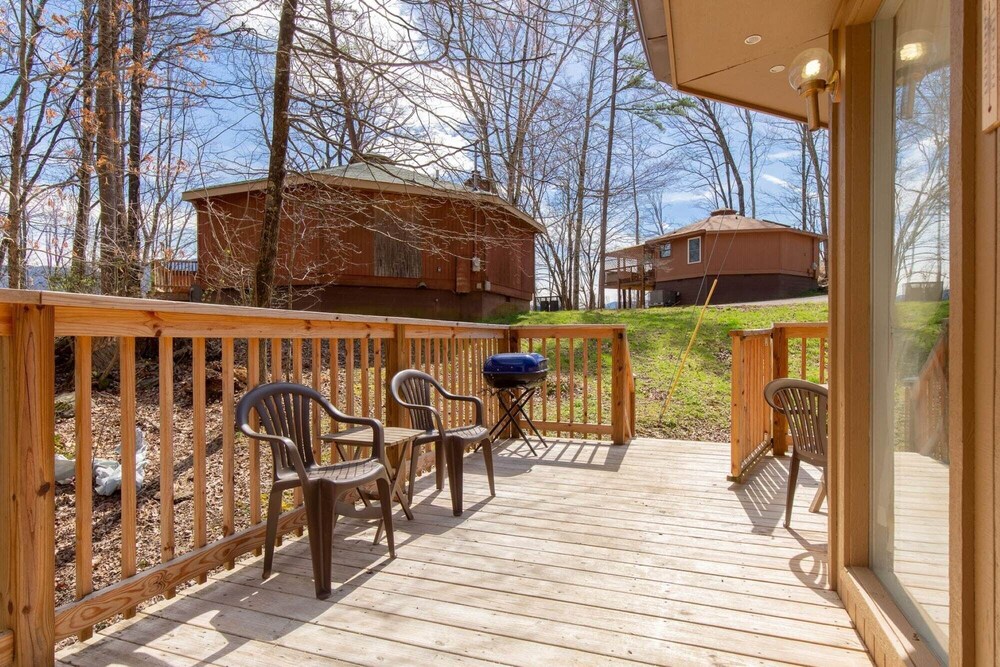 A Garden Blessing Cabin