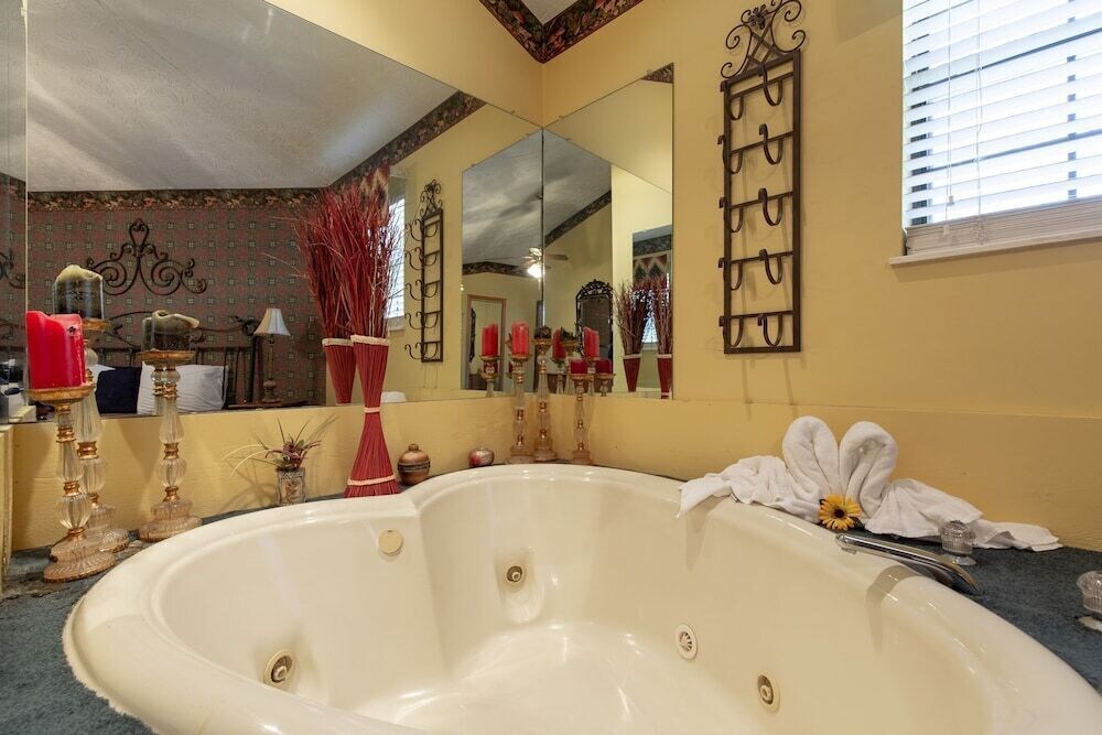 A Garden Blessing Cabin