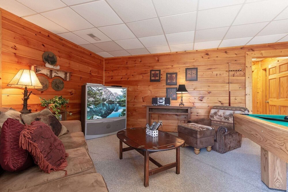 A Garden Blessing Cabin