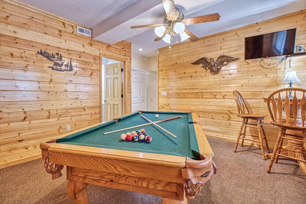 A Garden Blessing Cabin