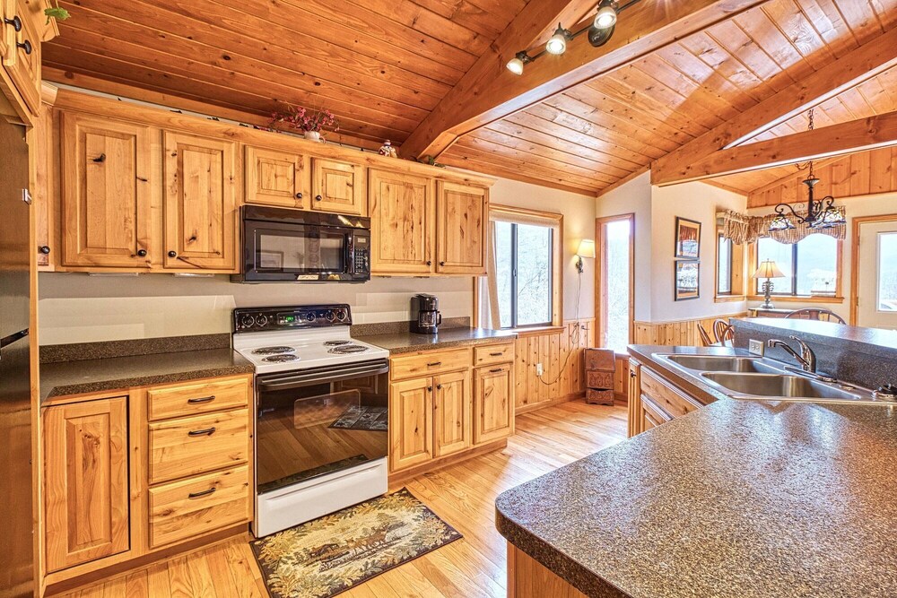 A Garden Blessing Cabin