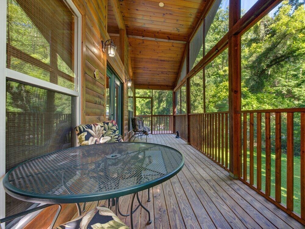 A Garden Blessing Cabin