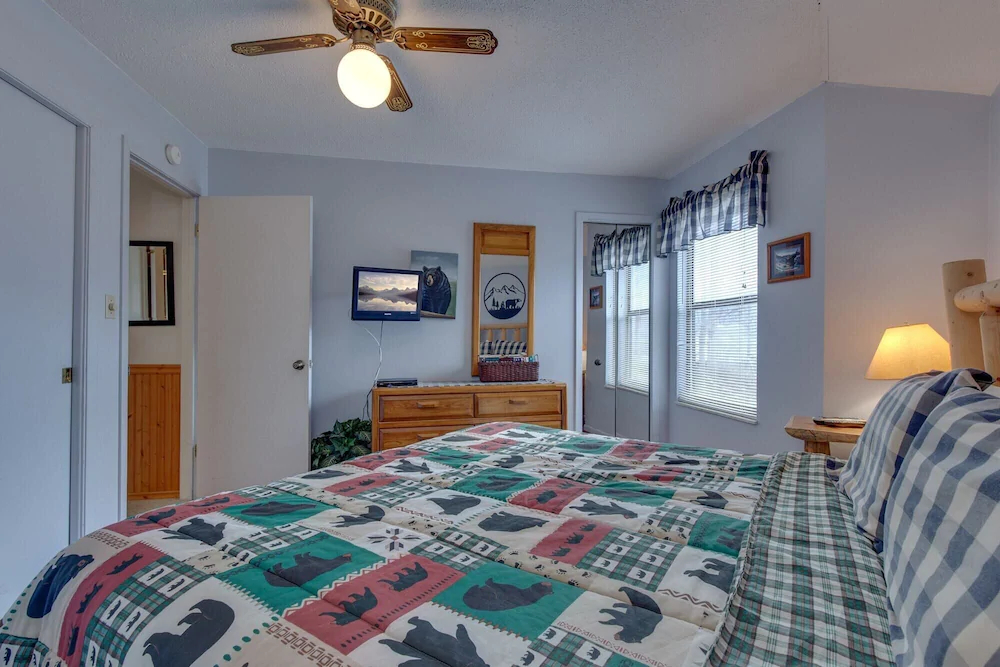 A Garden Blessing Cabin