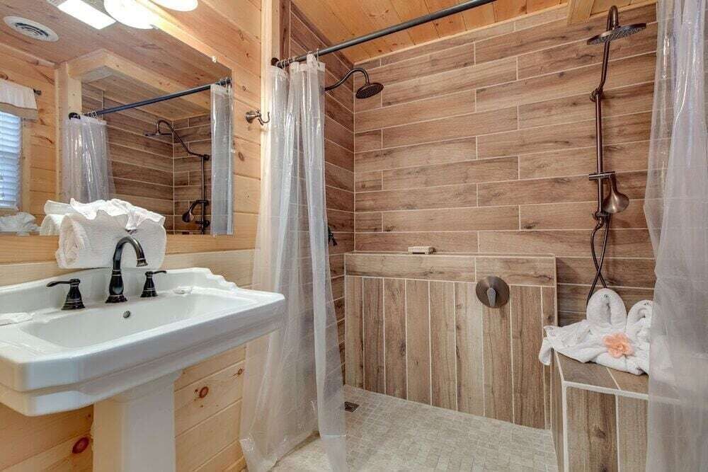 A Garden Blessing Cabin