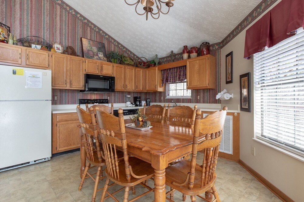 A Garden Blessing Cabin