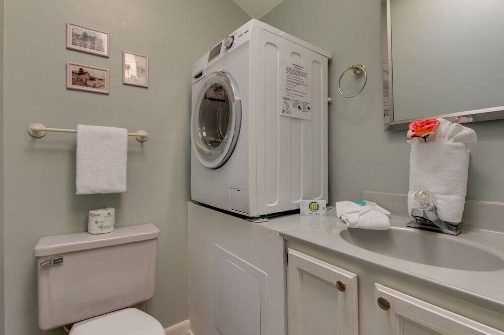 A Garden Blessing Cabin