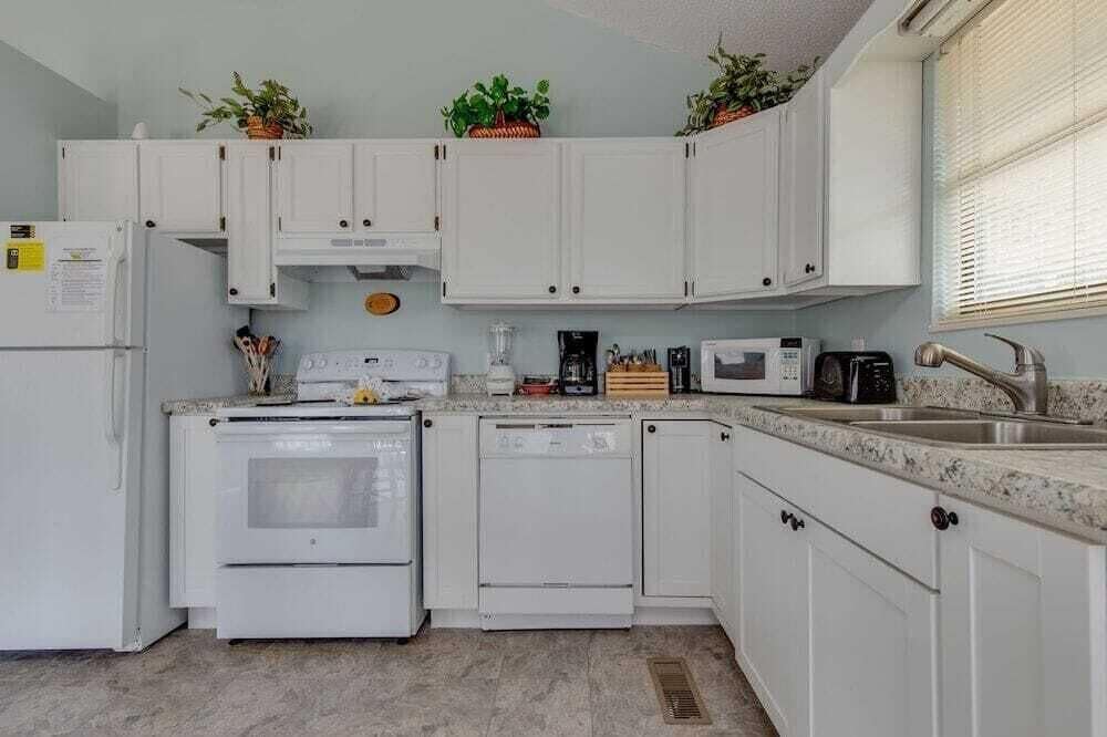 A Garden Blessing Cabin