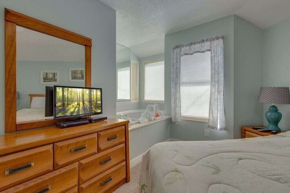 A Garden Blessing Cabin