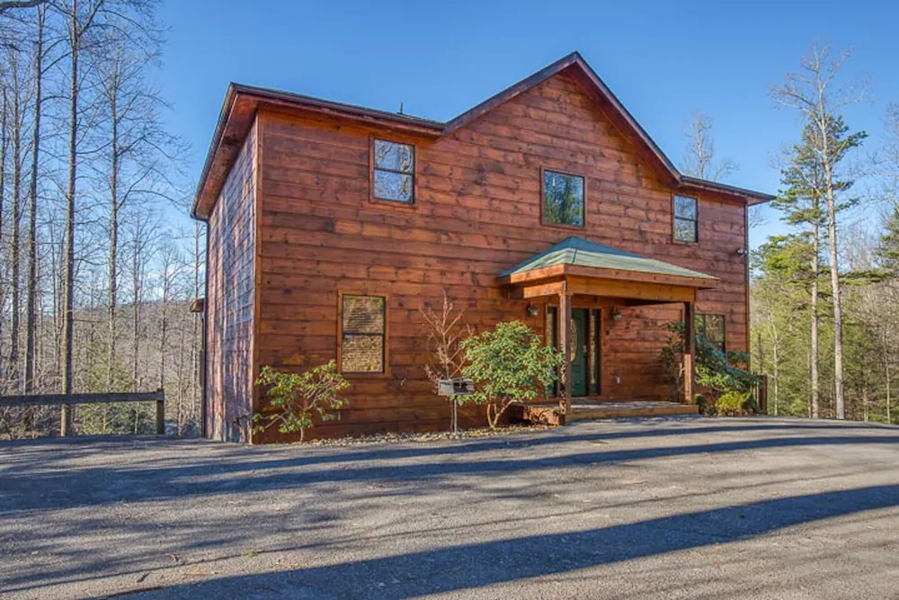 Apple Bear Lodge