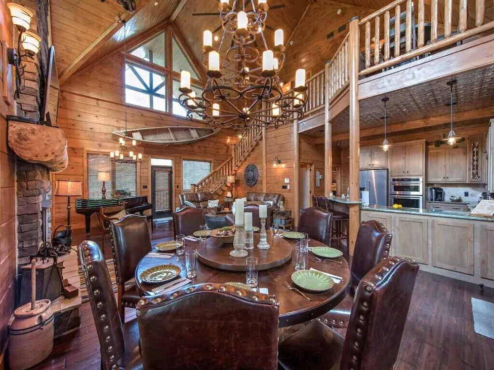 Bear Elegance Cabin