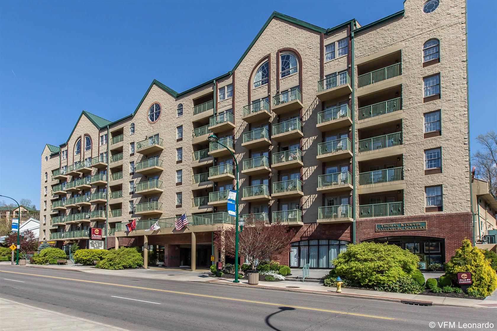 Black Bear Inn & Suites