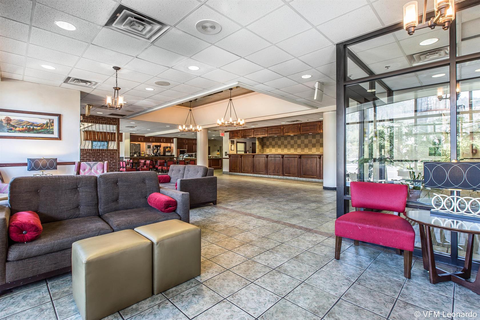 Black Bear Inn & Suites