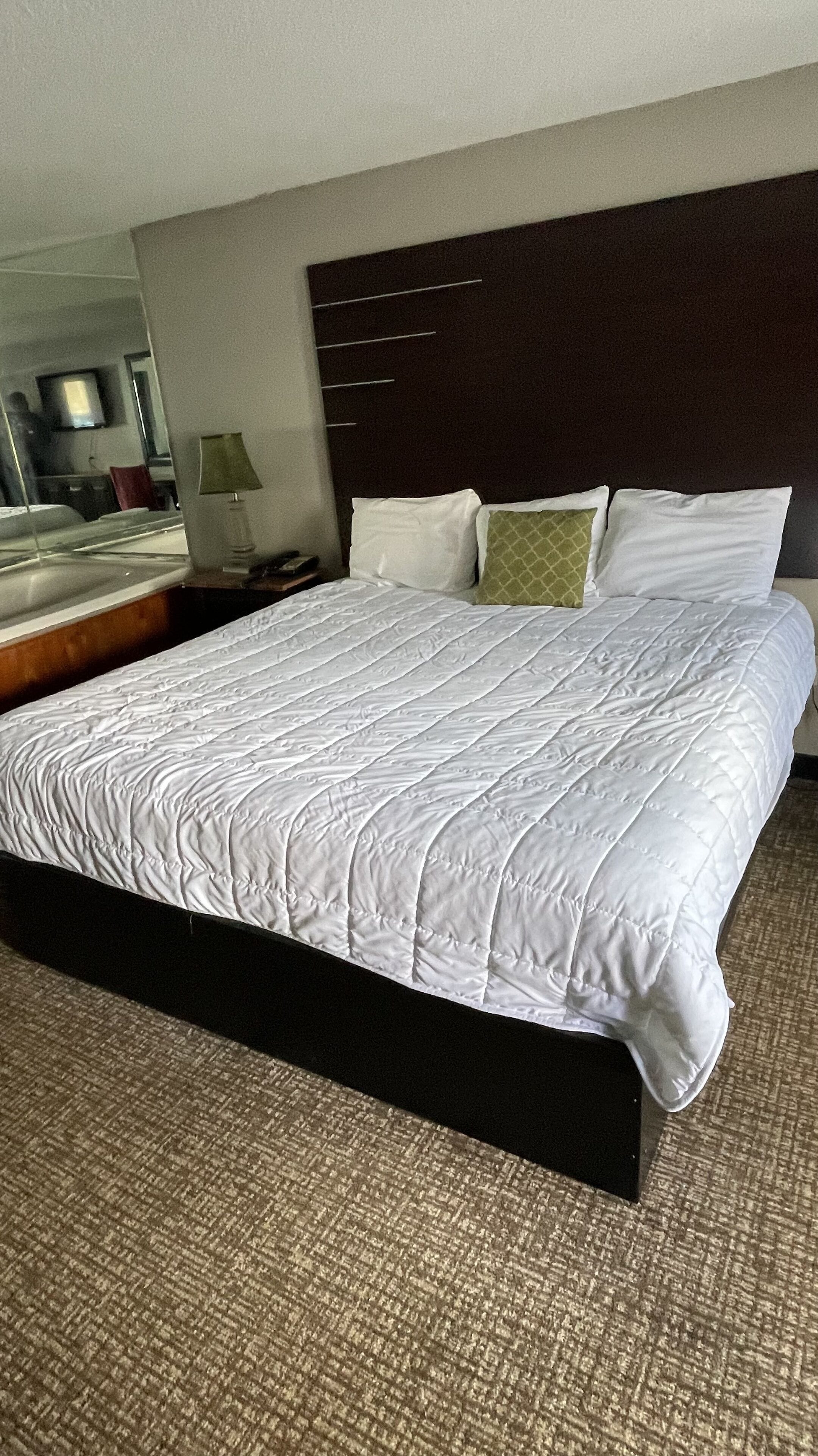 Country Town N' Suites