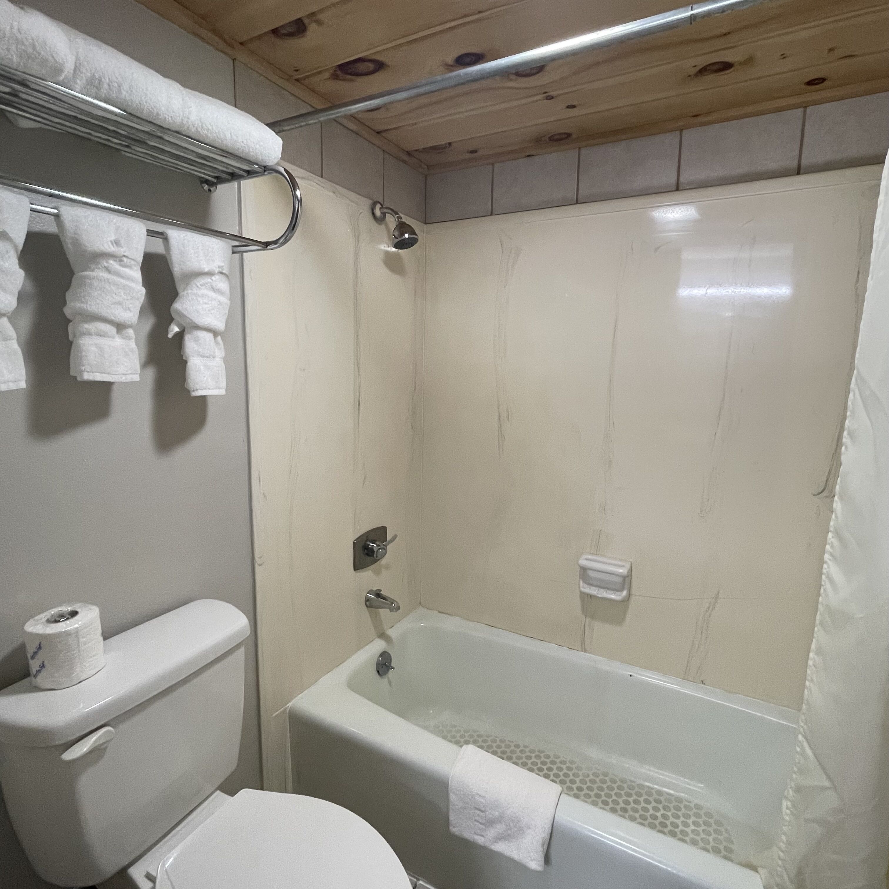 Country Town N' Suites