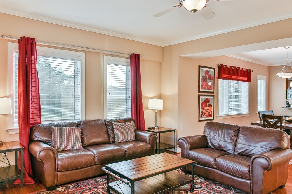 Glades View Condominiums by Wyndham Vacation Rentals