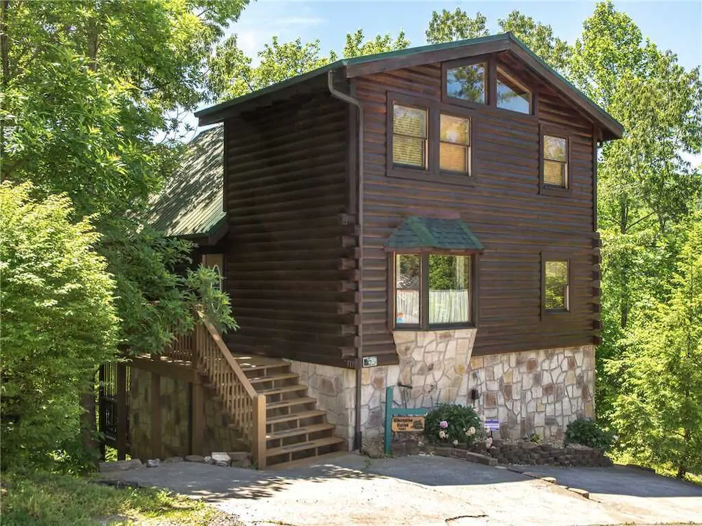 Hibernation Station Cabin