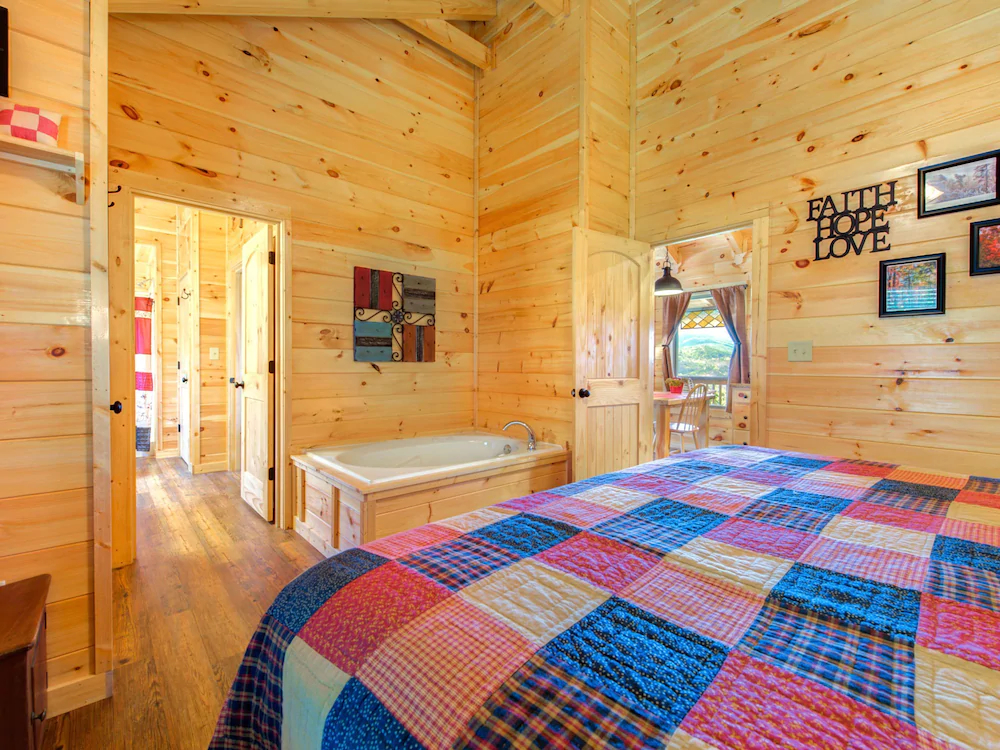 Journeys End Cabin