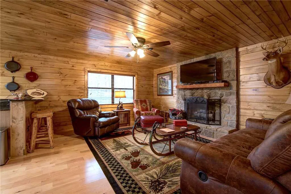 Rocky Top Lodge