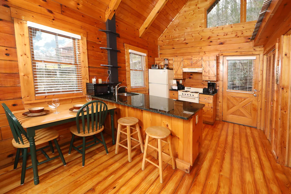 The Cuddle Hut Cabin