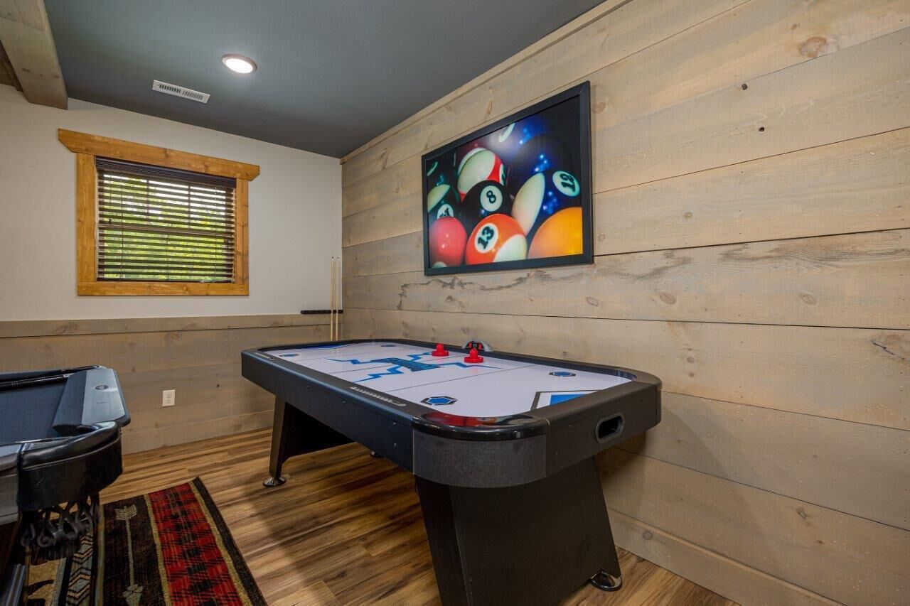 Tri Star Lodge