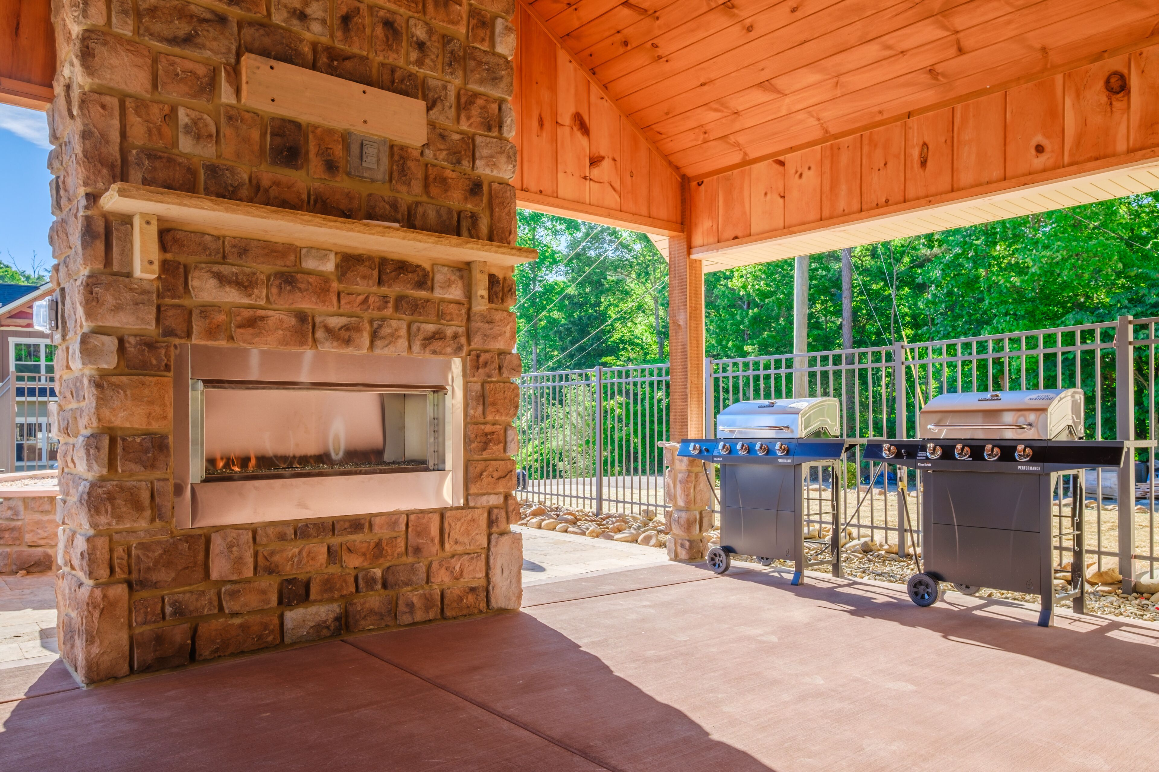 Tri Star Lodge