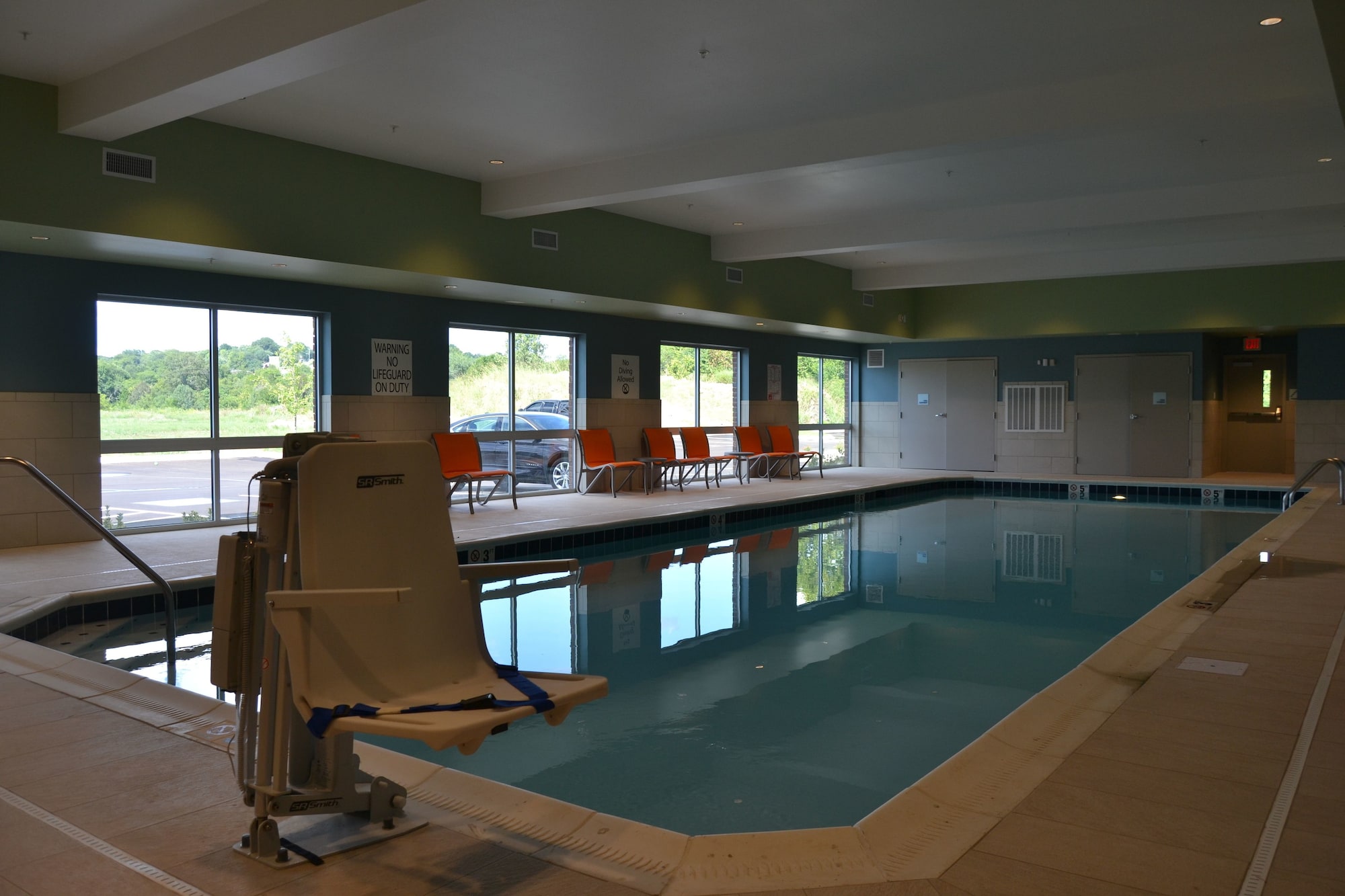 Holiday Inn Express & Suites Goodlettsville N Nashville