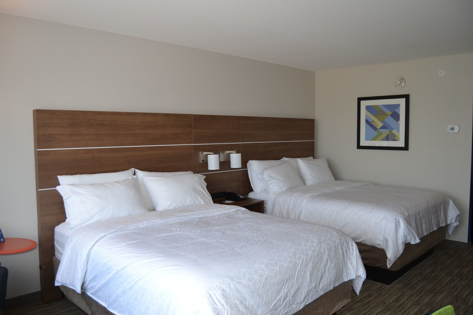 Holiday Inn Express & Suites Goodlettsville N Nashville