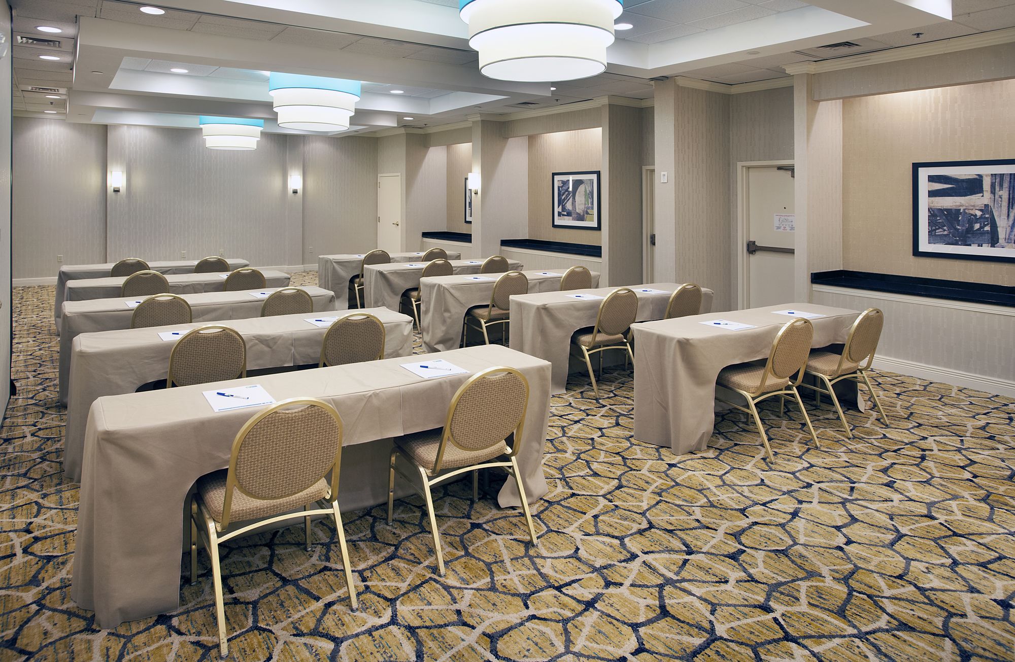 Holiday Inn Express Nashville-Hendersonville