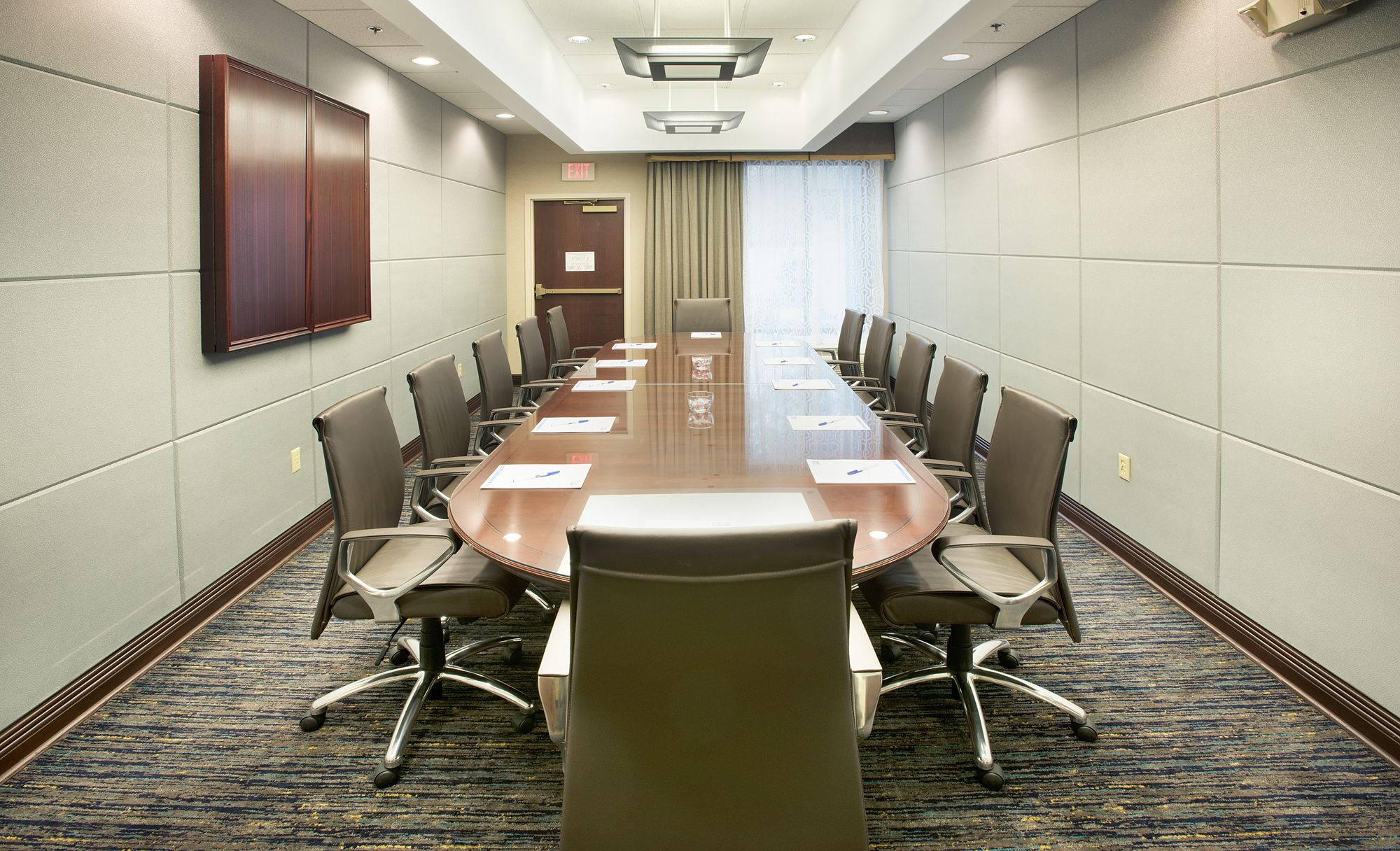 Holiday Inn Express Nashville-Hendersonville