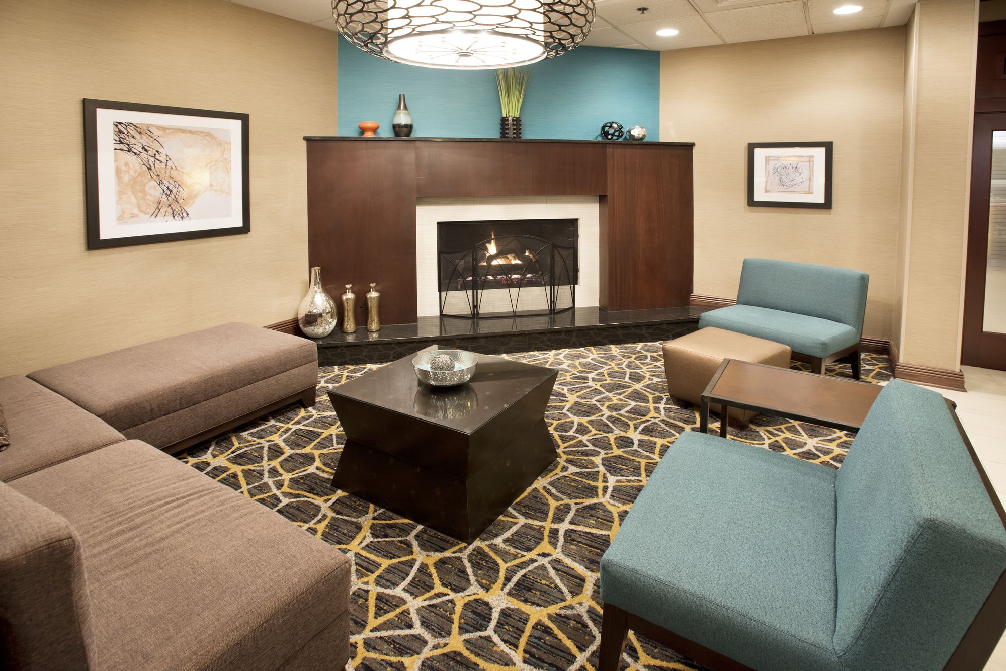 Holiday Inn Express Nashville-Hendersonville