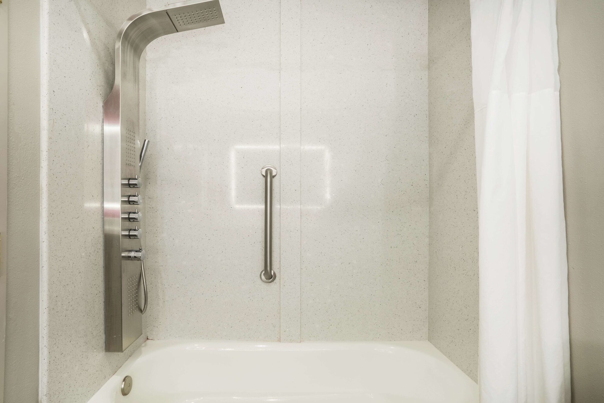 La Quinta Inn & Suites by Wyndham Chattanooga North - Hixson