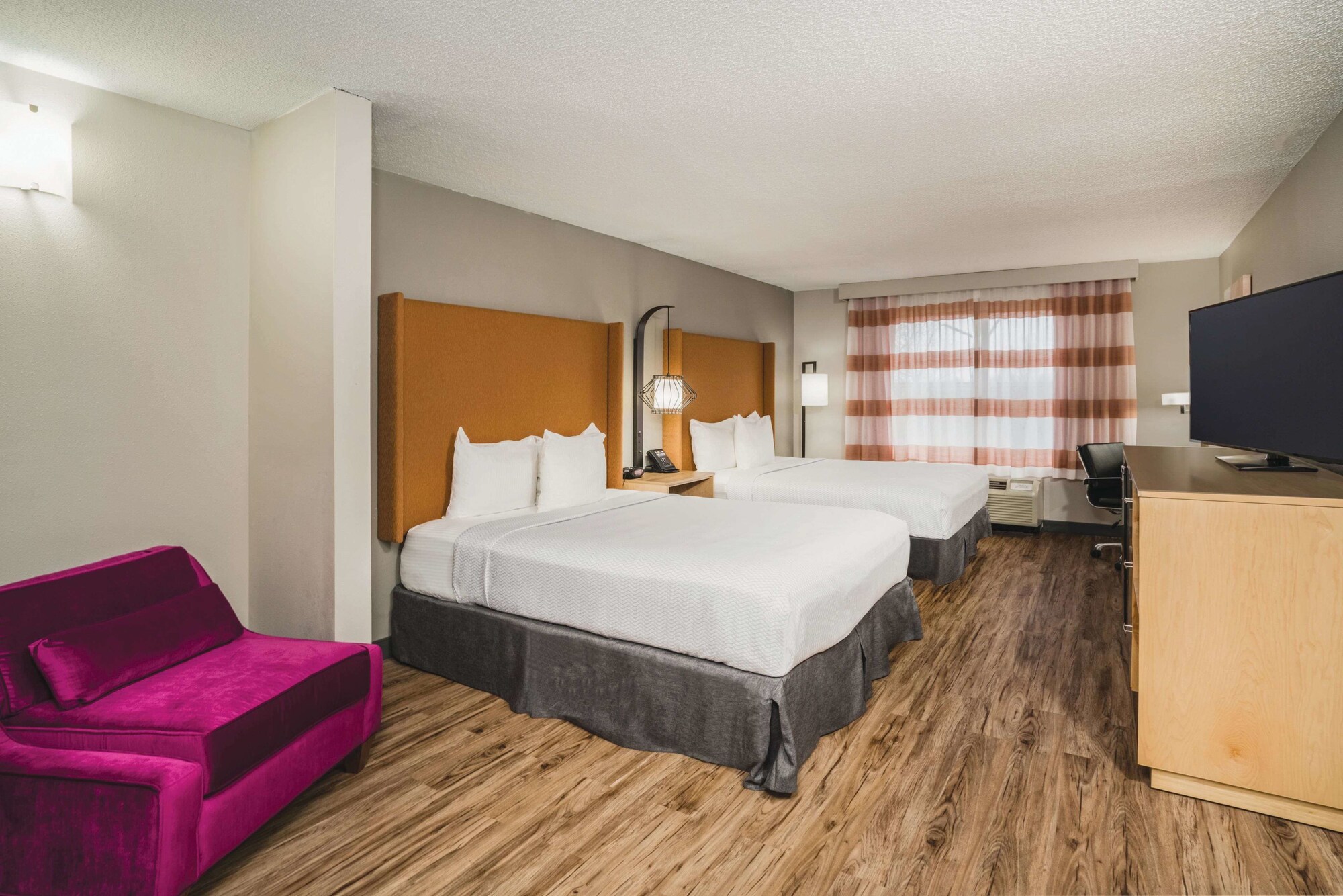 La Quinta Inn & Suites by Wyndham Chattanooga North - Hixson