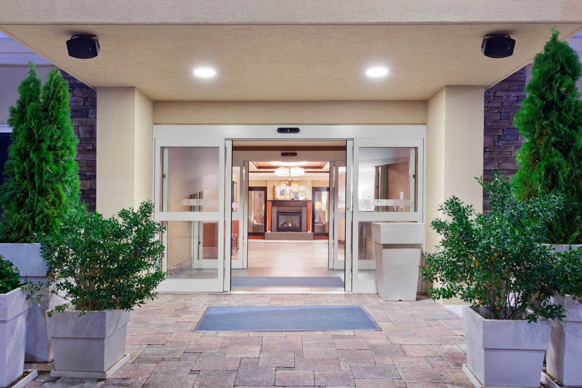 Holiday Inn Express Hotel & Suites Jackson Northeast