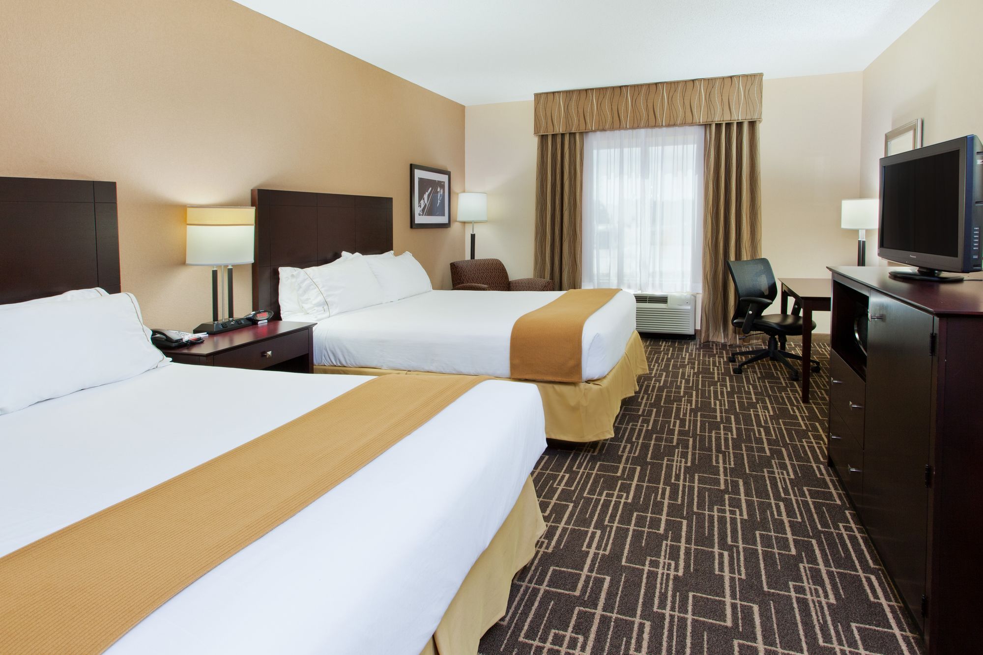 Holiday Inn Express Hotel & Suites Jackson Northeast