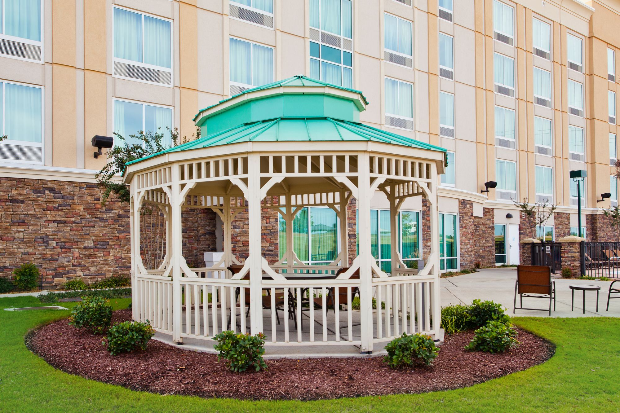 Holiday Inn Express Hotel & Suites Jackson Northeast