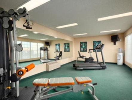 Howard Johnson by Wyndham Jackson