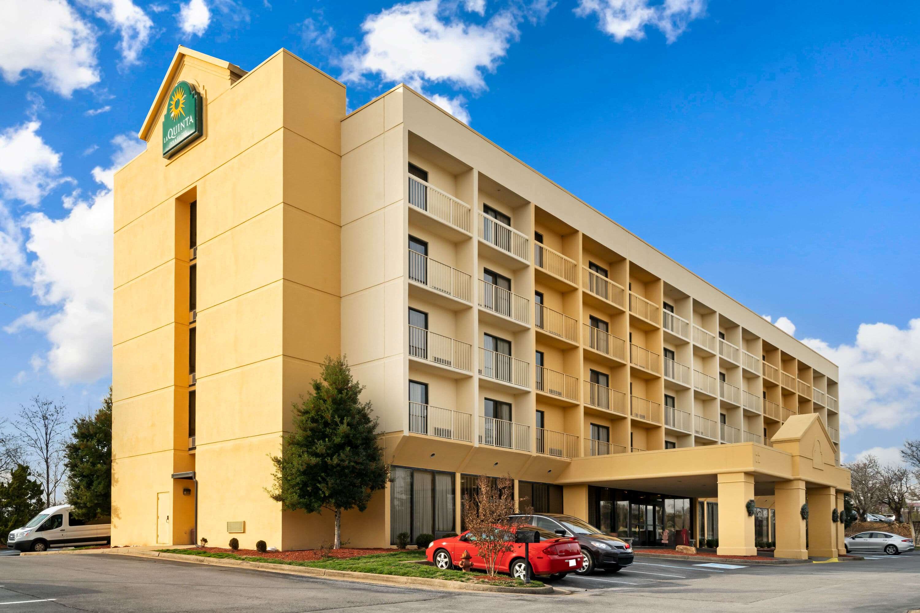 La Quinta Inn & Suites by Wyndham Kingsport TriCities Airpt