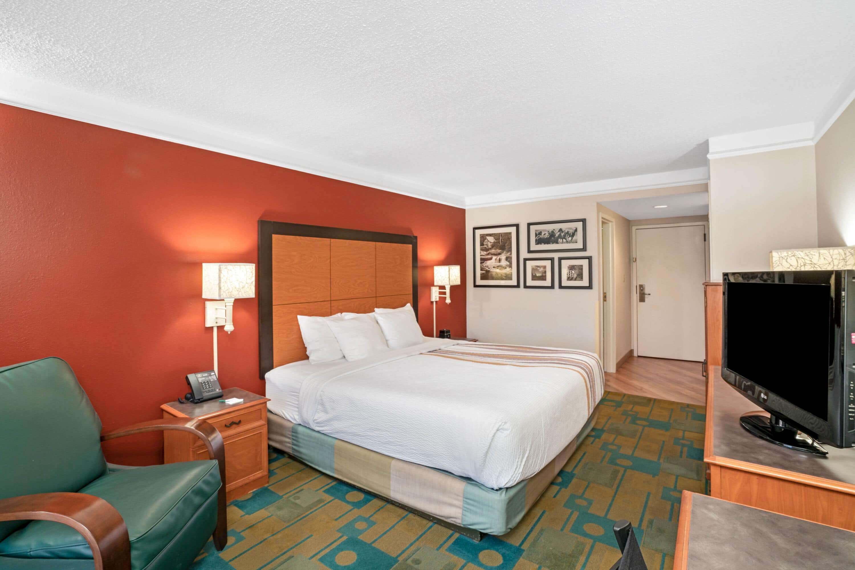 La Quinta Inn & Suites by Wyndham Kingsport TriCities Airpt