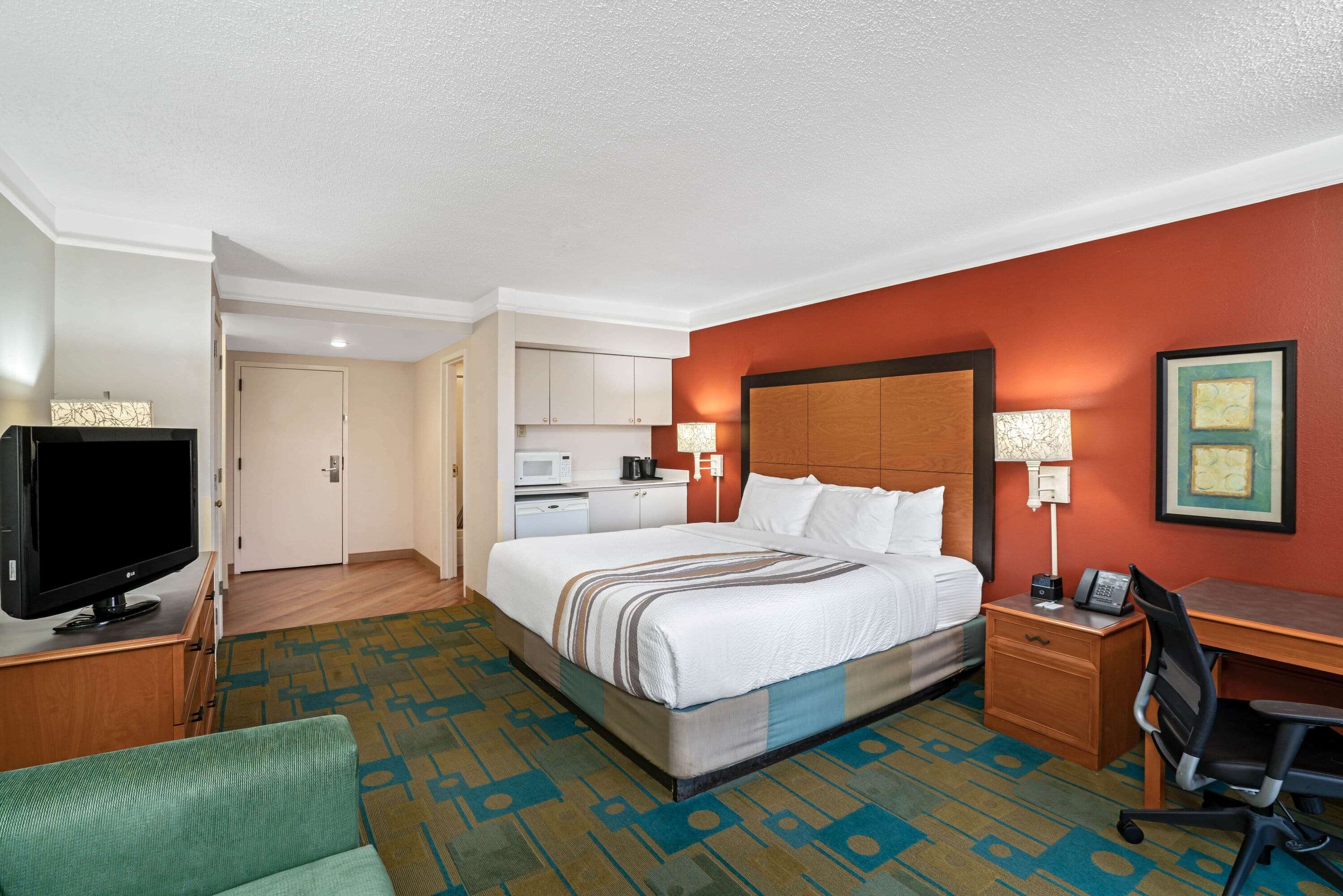 La Quinta Inn & Suites by Wyndham Kingsport TriCities Airpt