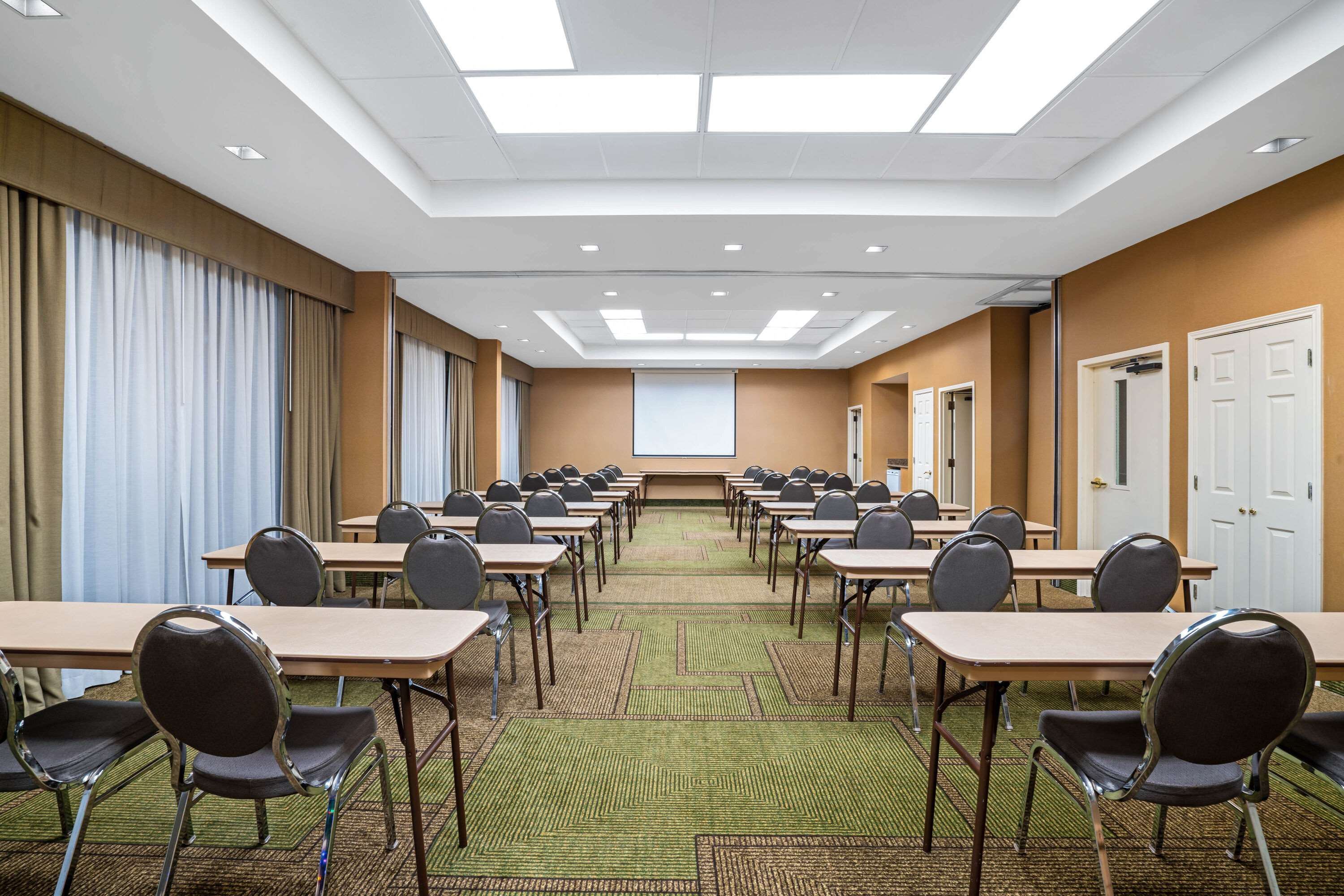 La Quinta Inn & Suites by Wyndham Kingsport TriCities Airpt